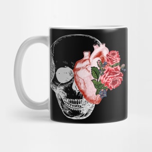 Beautiful Halloween skull, heart, roses image. Mug